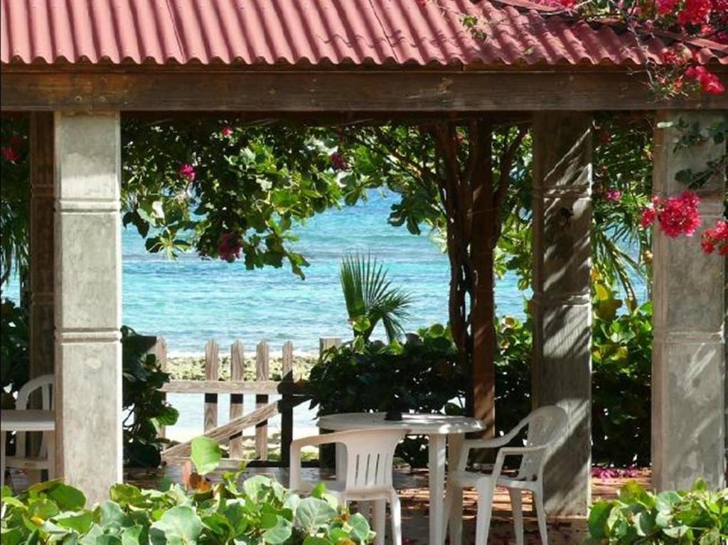 Ababor Suites Guesthouse Vieques Exteriör bild