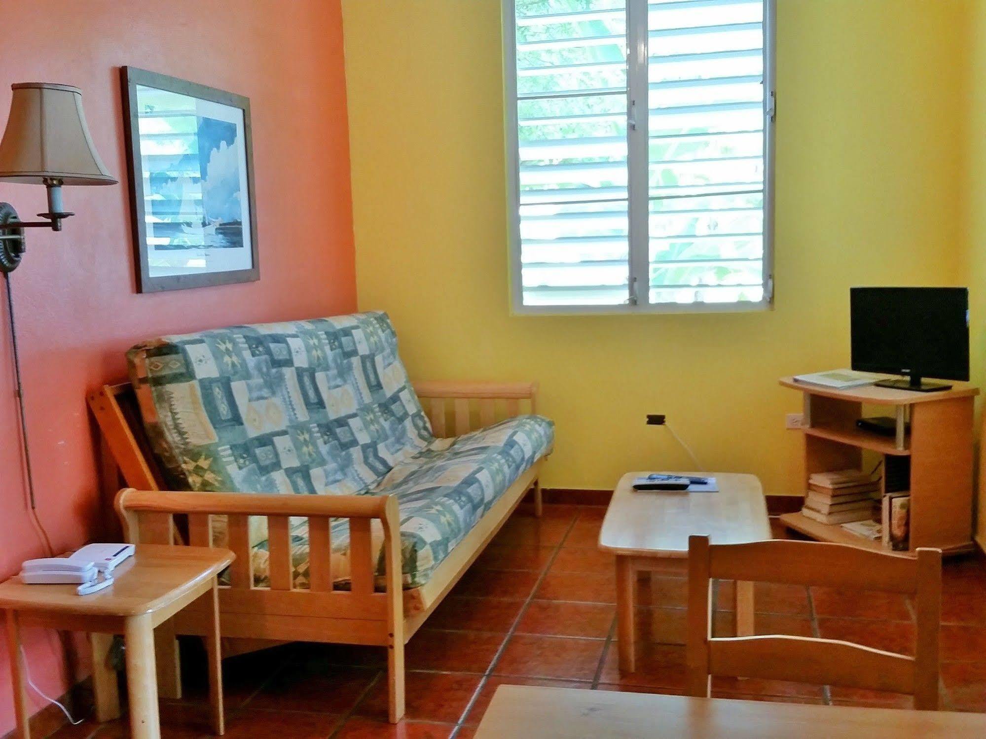 Ababor Suites Guesthouse Vieques Exteriör bild
